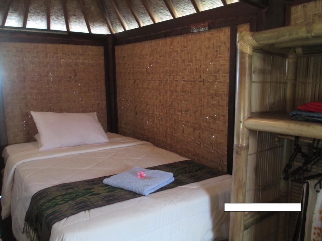 Selong Belanak Bungalows Esterno foto