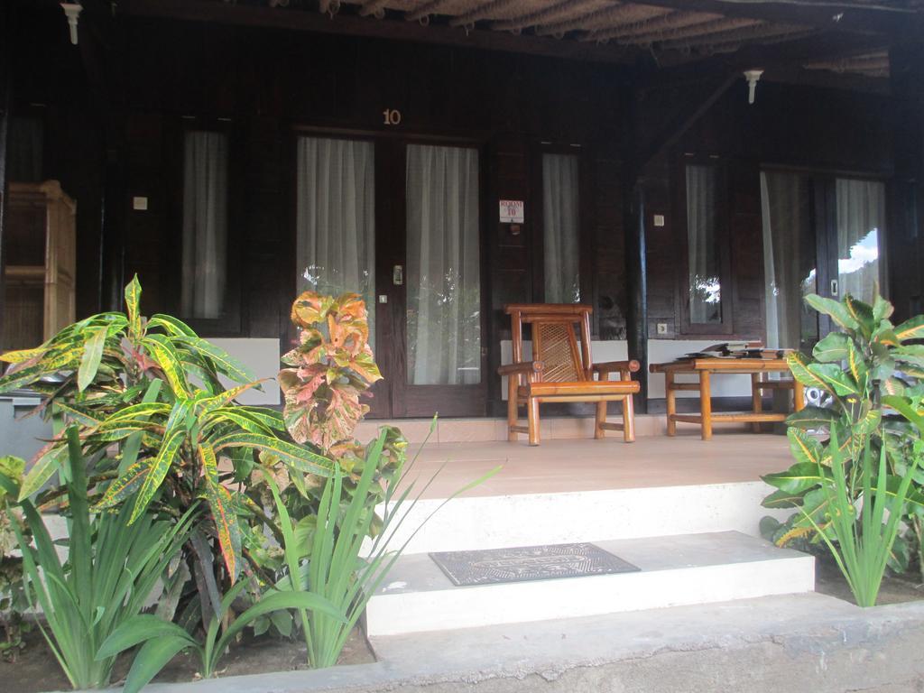 Selong Belanak Bungalows Esterno foto