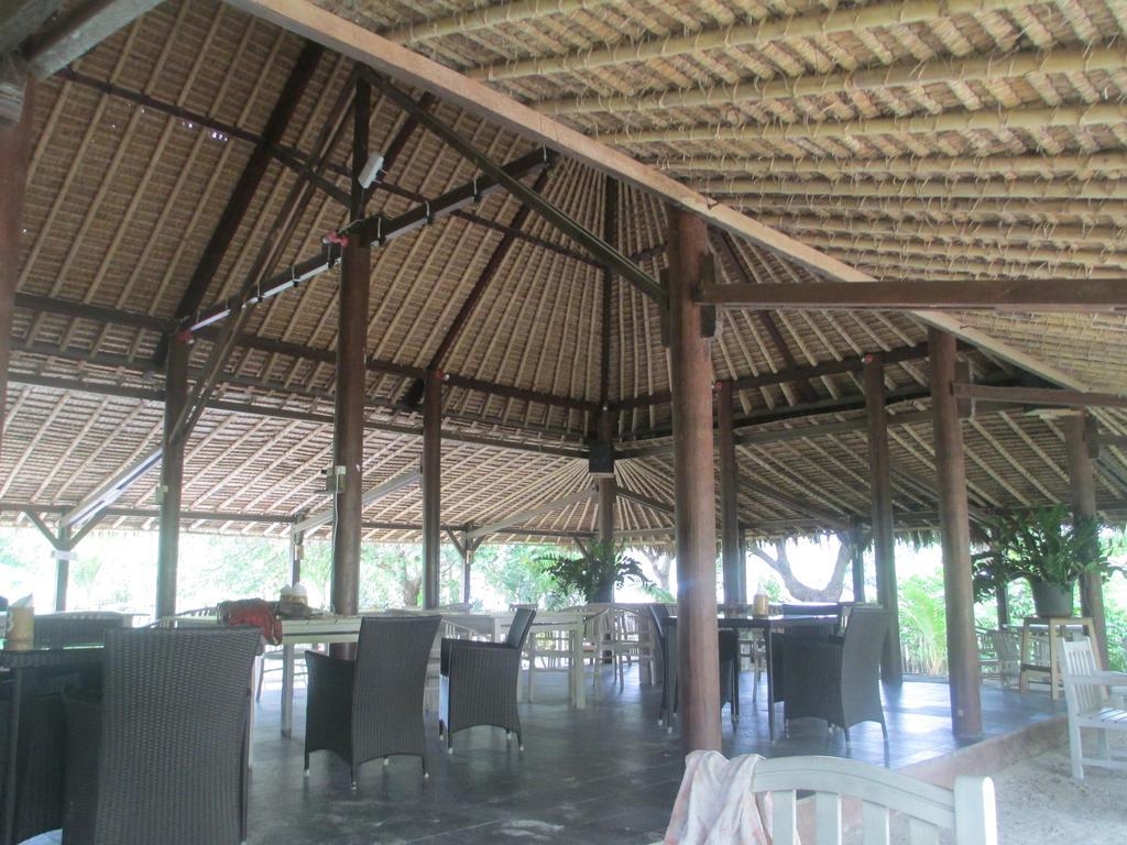 Selong Belanak Bungalows Esterno foto