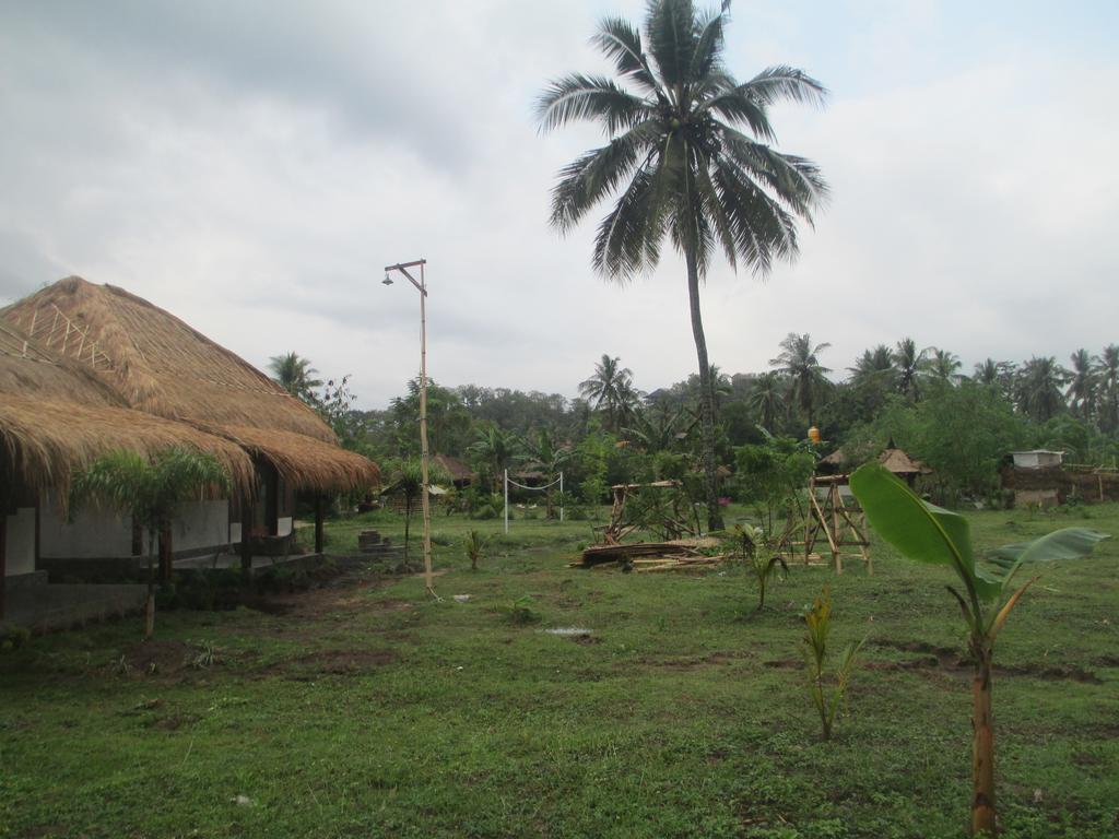 Selong Belanak Bungalows Esterno foto